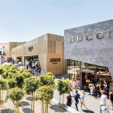 outletcity metzingen prada